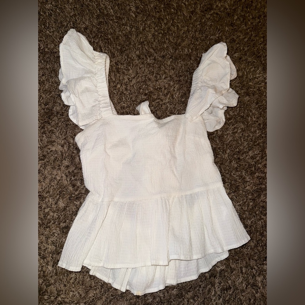 Francesca's Collections Cream Ruffle Sleeve Top
